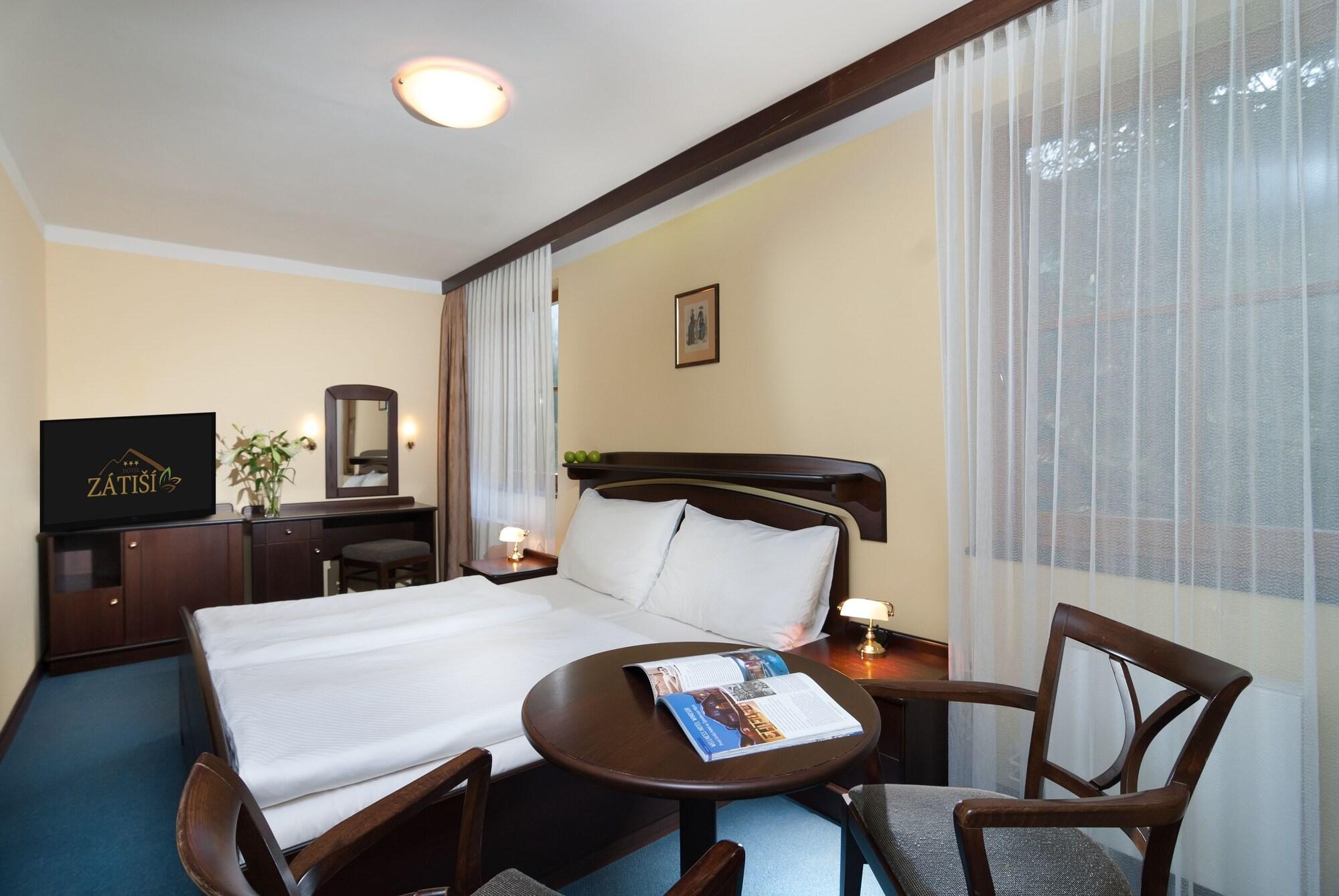 Hotel Zatisi Špindlerŭv Mlýn Extérieur photo