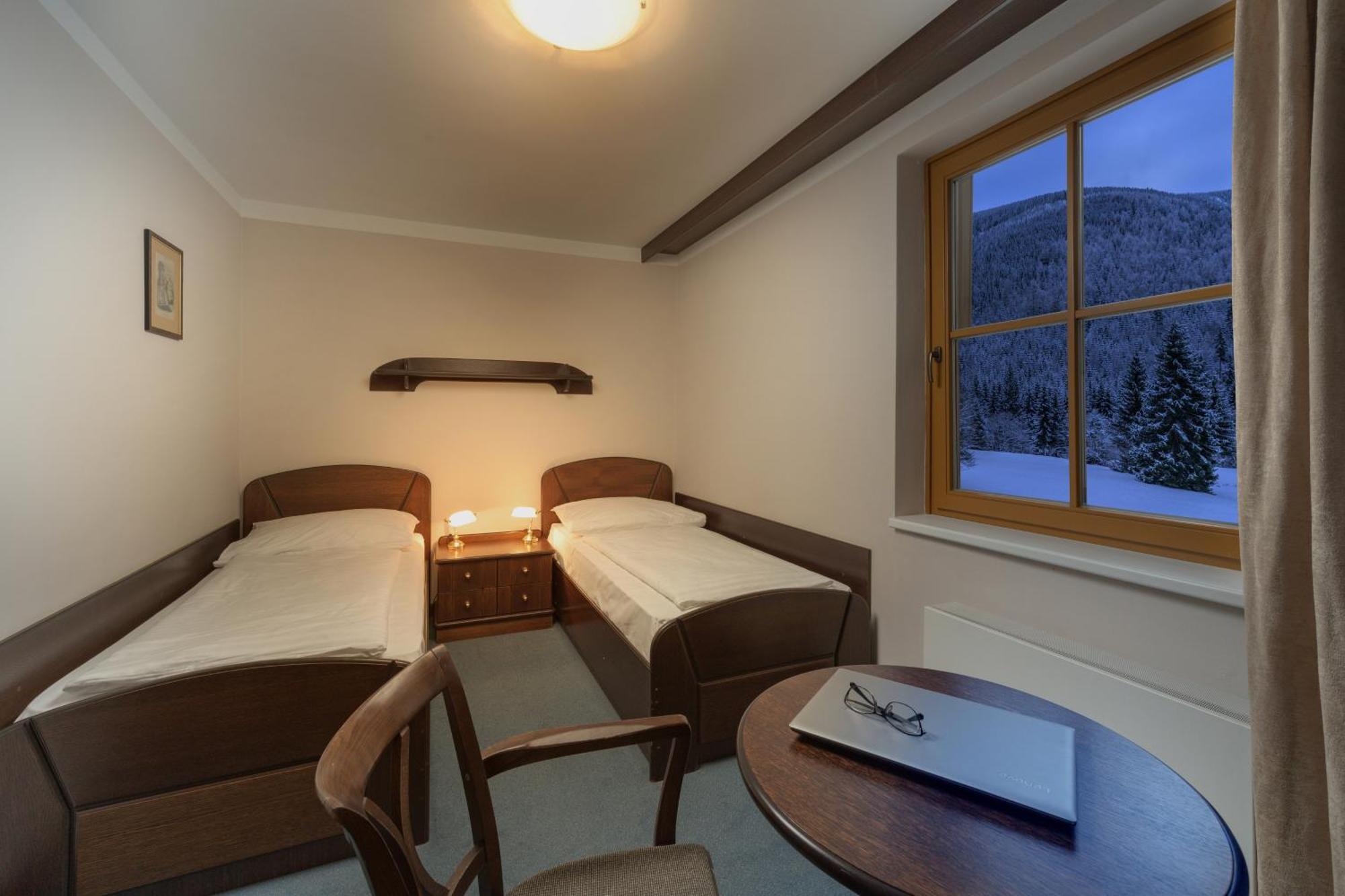 Hotel Zatisi Špindlerŭv Mlýn Extérieur photo