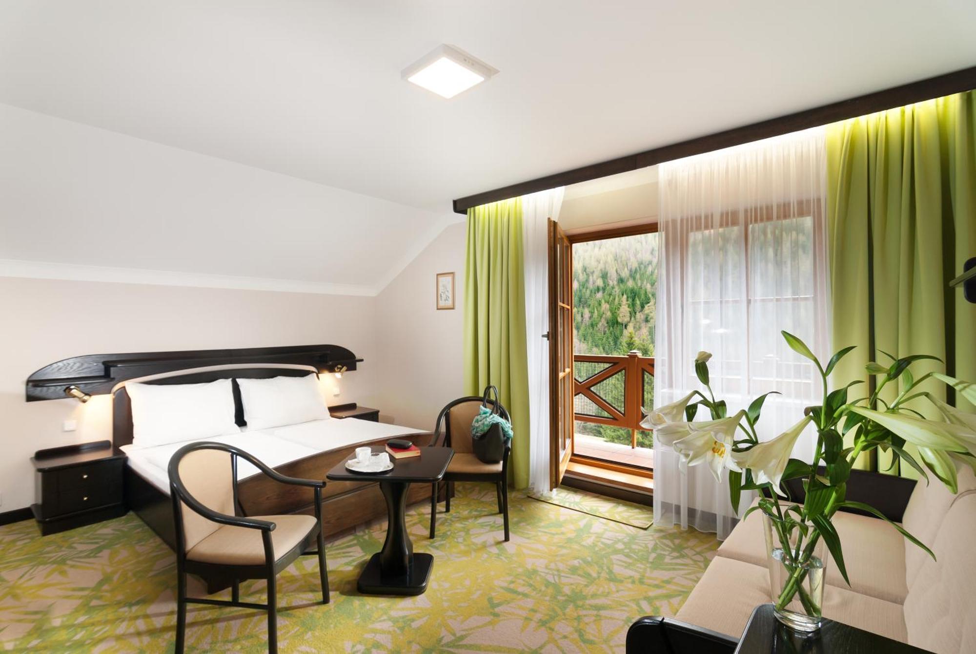 Hotel Zatisi Špindlerŭv Mlýn Extérieur photo