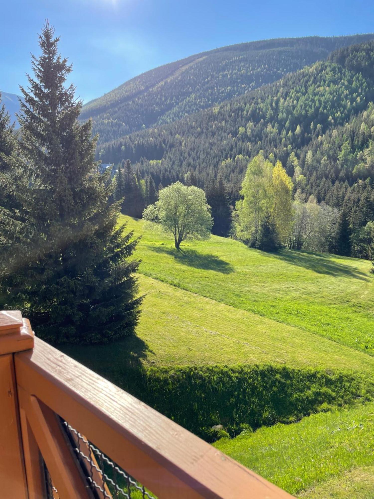 Hotel Zatisi Špindlerŭv Mlýn Extérieur photo