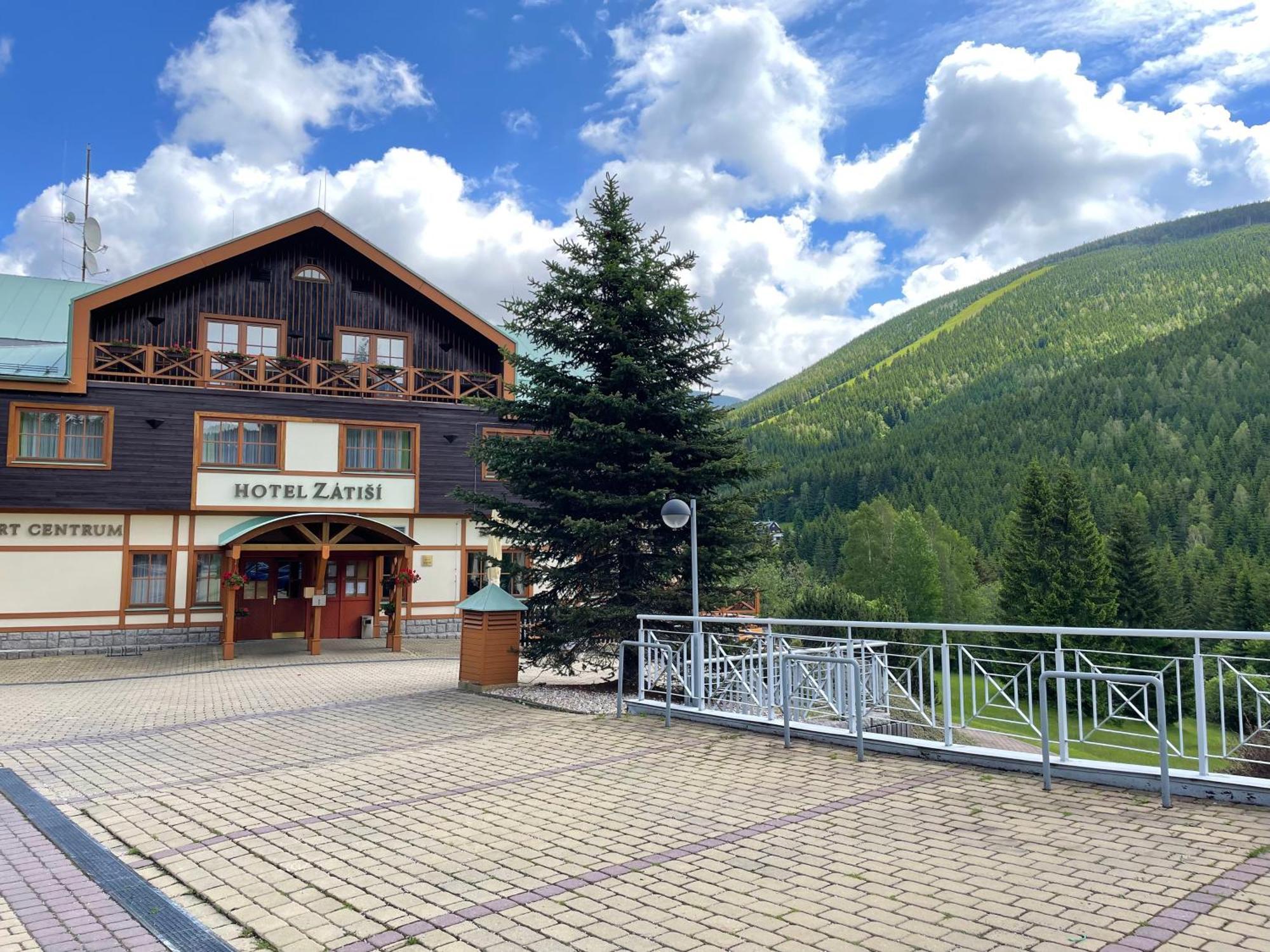 Hotel Zatisi Špindlerŭv Mlýn Extérieur photo